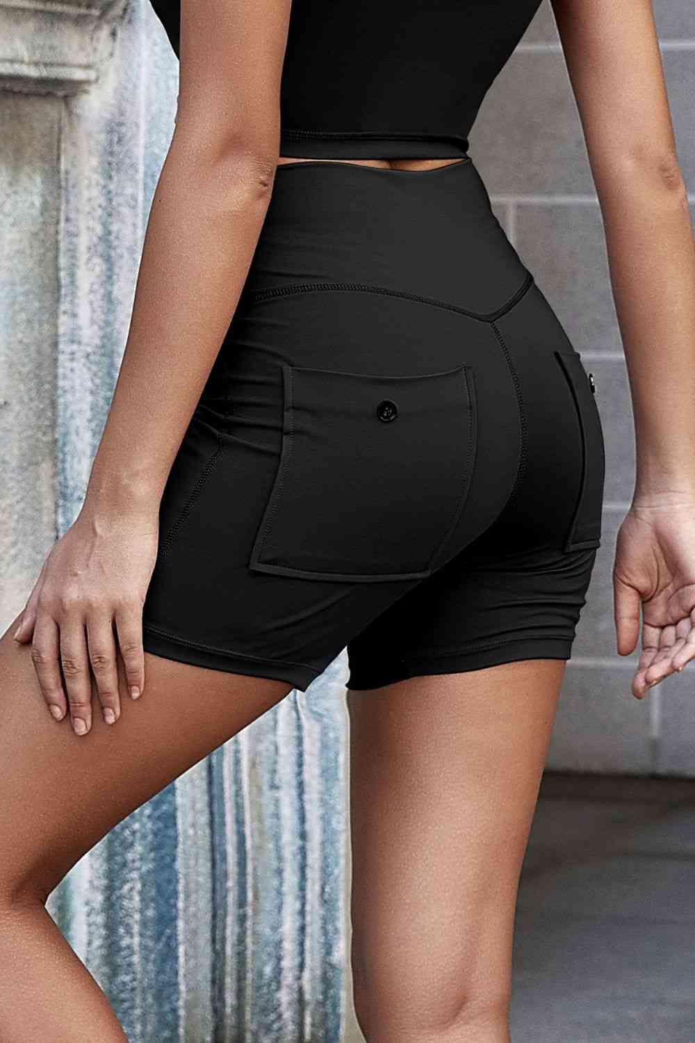 Exposed Seam Decorative Button Yoga Shorts - TRENDMELO