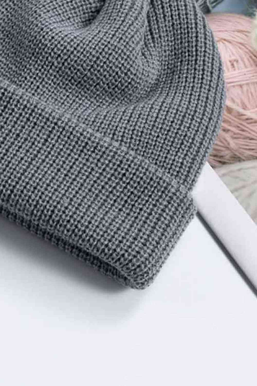 Cozy Rib-Knit Cuff Beanie - TRENDMELO