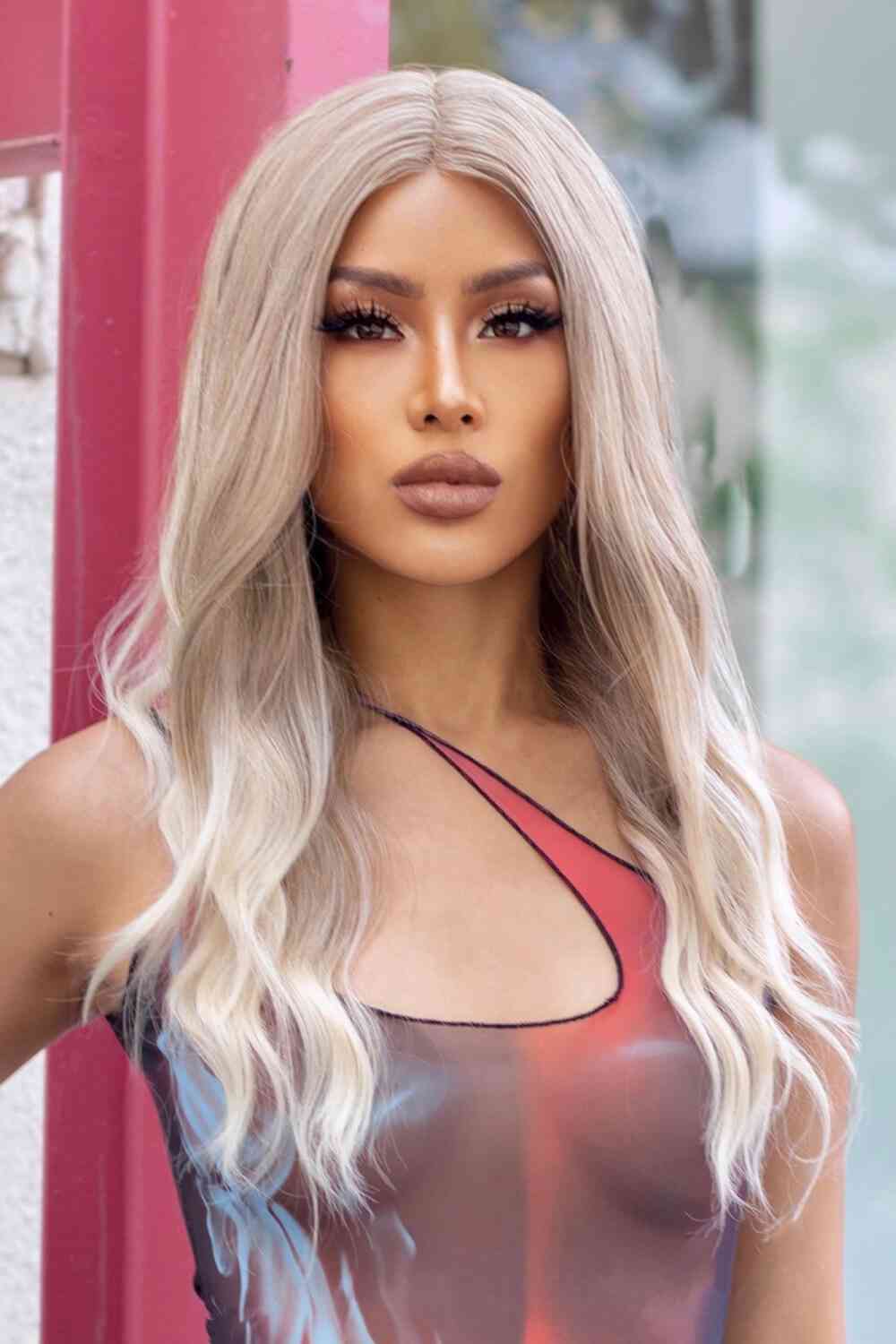 13*2" Lace Front Wigs Synthetic Long Wave 24" 150% Density in Medium Blonde Highlights - TRENDMELO