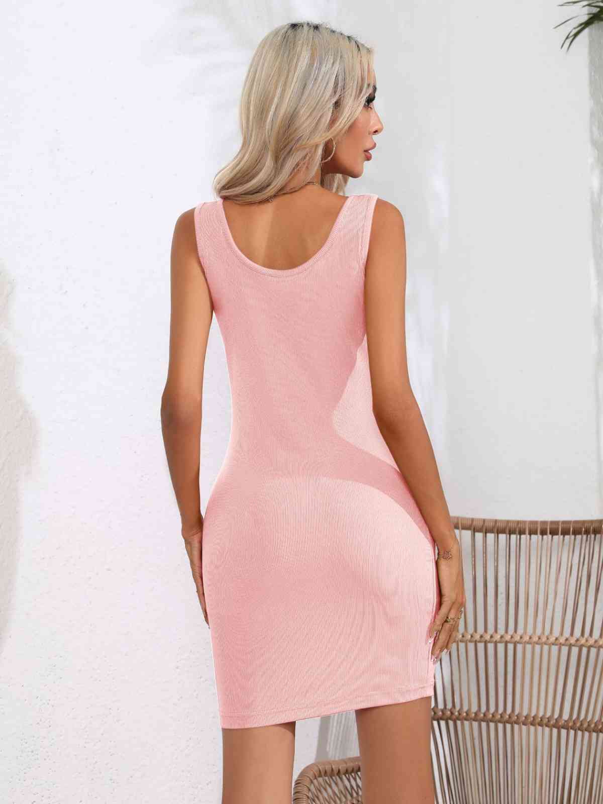 Scoop Neck Sleeveless Bodycon Dress - TRENDMELO