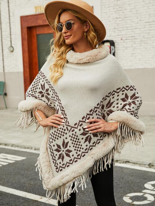 Fringe Geometric Cape Sleeve Poncho - TRENDMELO