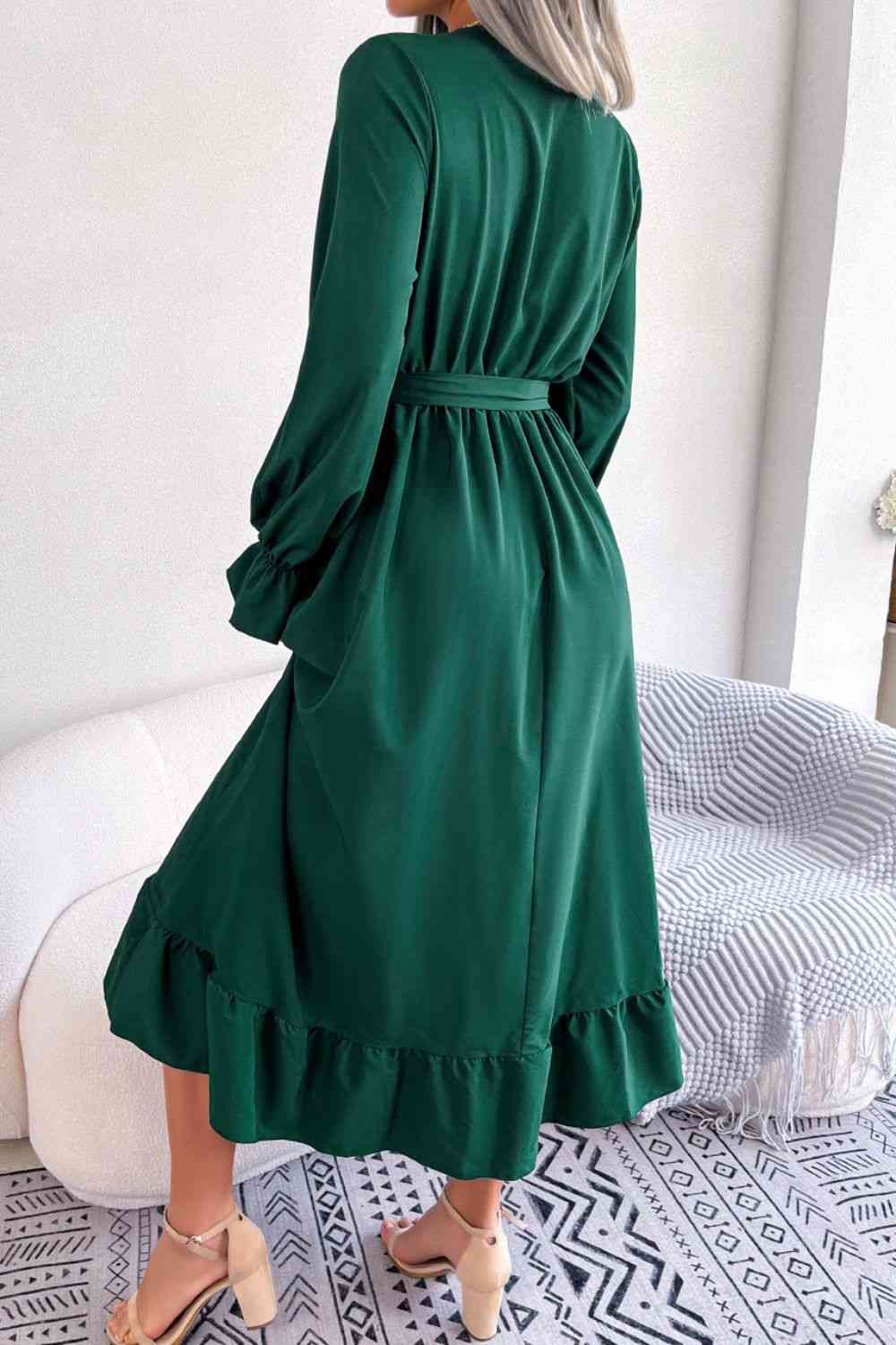 Contrast Belted Flounce Sleeve Dress - TRENDMELO