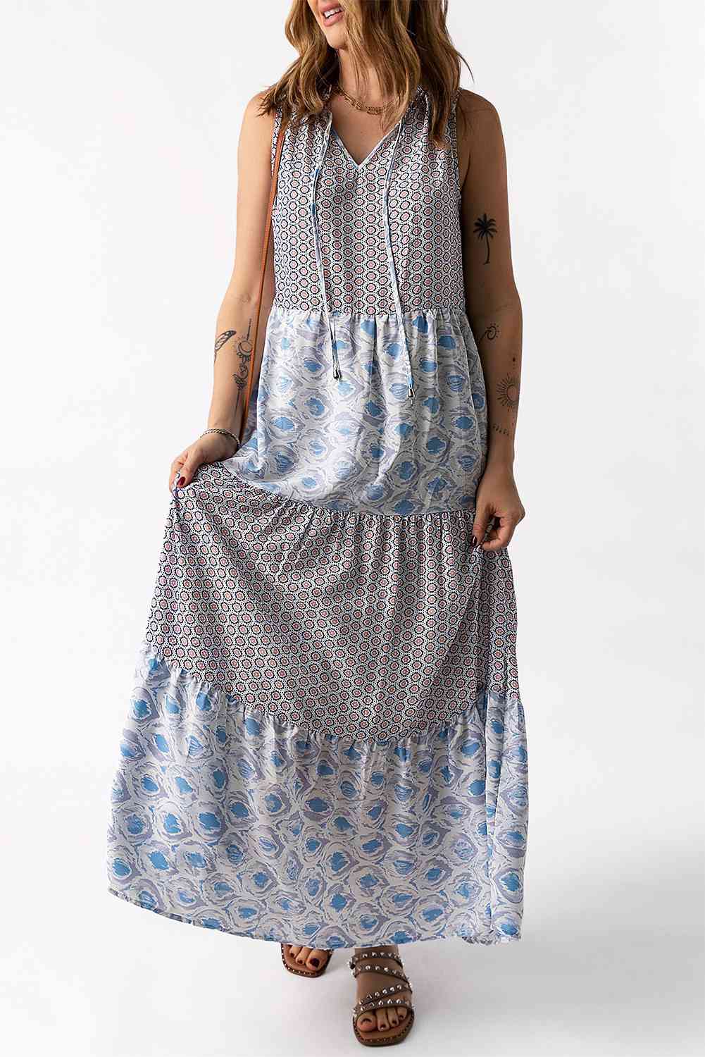 Mixed Print Tie-Neck Sleeveless Maxi Dress - TRENDMELO