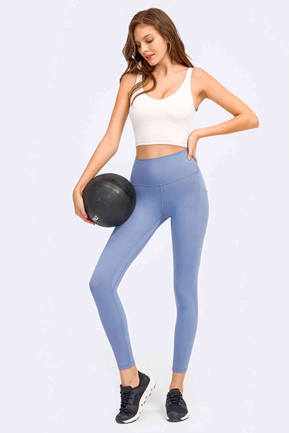 Deep V-Neck Crop Sports Bra - TRENDMELO