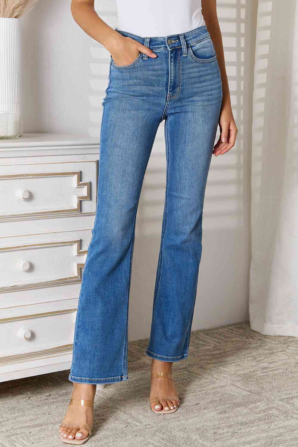 Judy Blue Full Size Bootcut Jeans with Pockets - TRENDMELO