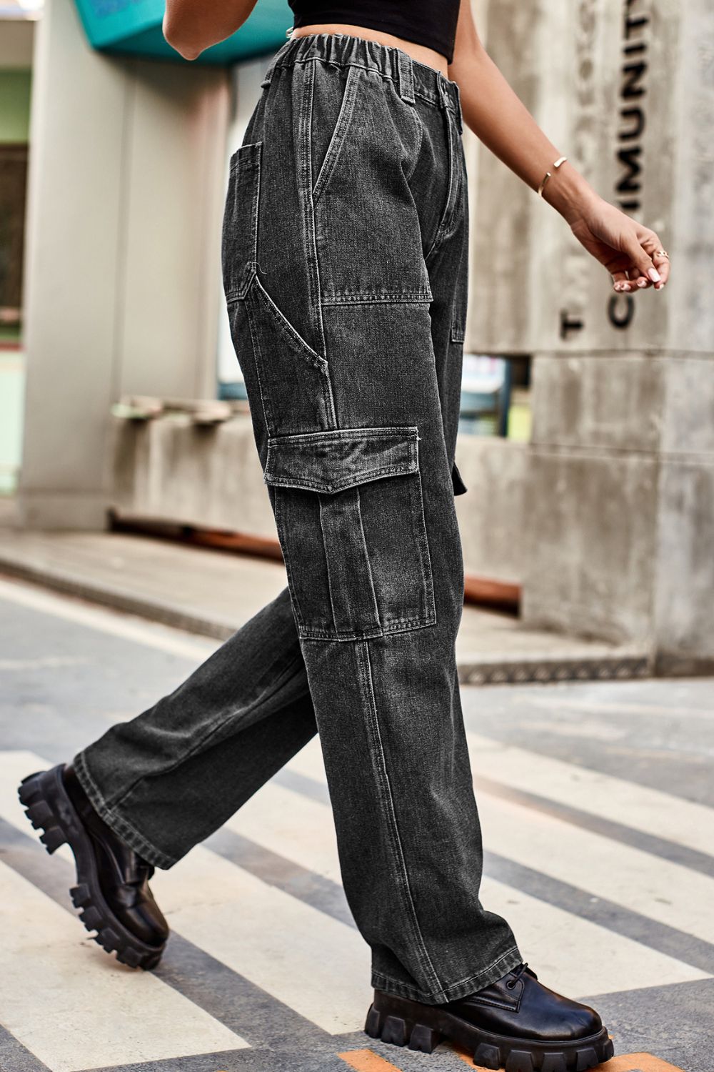 Loose Fit Long Pants with Pockets - TRENDMELO