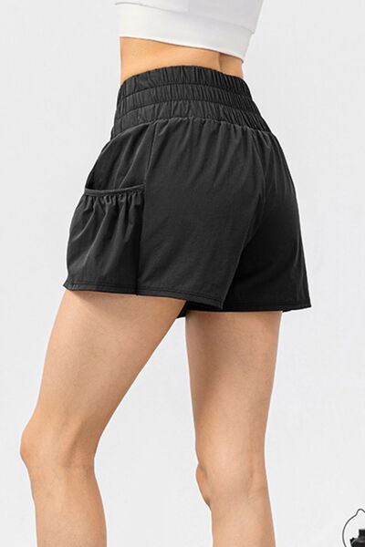 Elastic Waist Pocketed Active Shorts - TRENDMELO