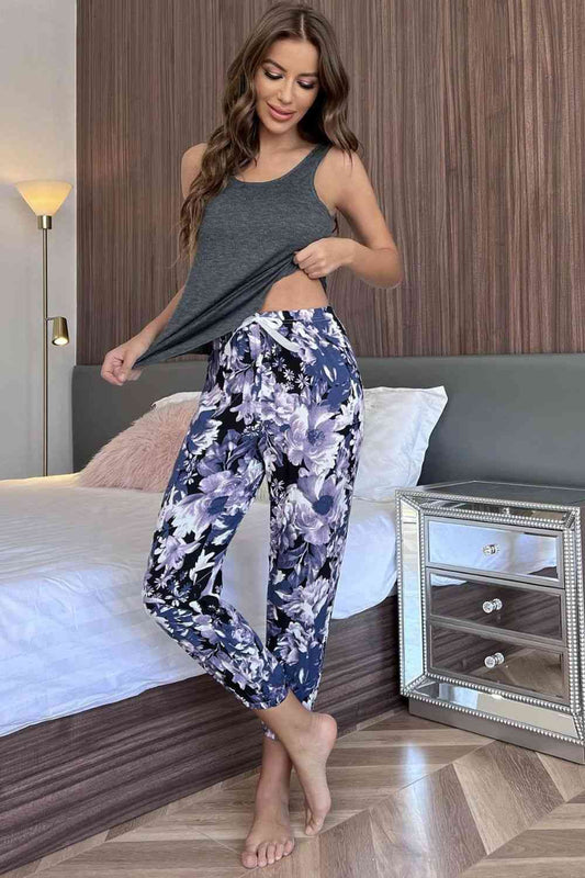 Scoop Neck Tank and Floral Cropped Pants Lounge Set - TRENDMELO