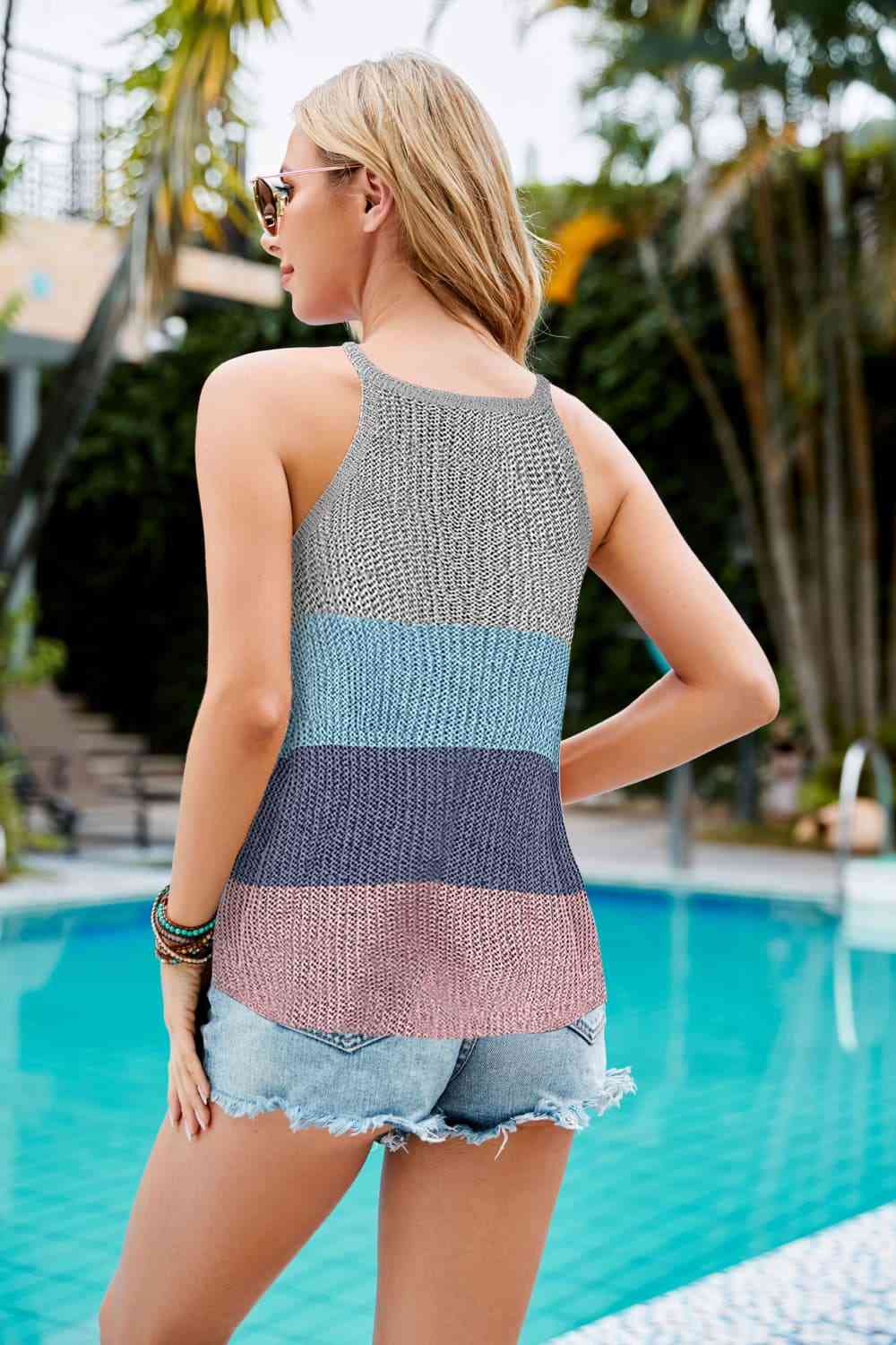 Color Block Round Neck Sleeveless Knit Top - TRENDMELO