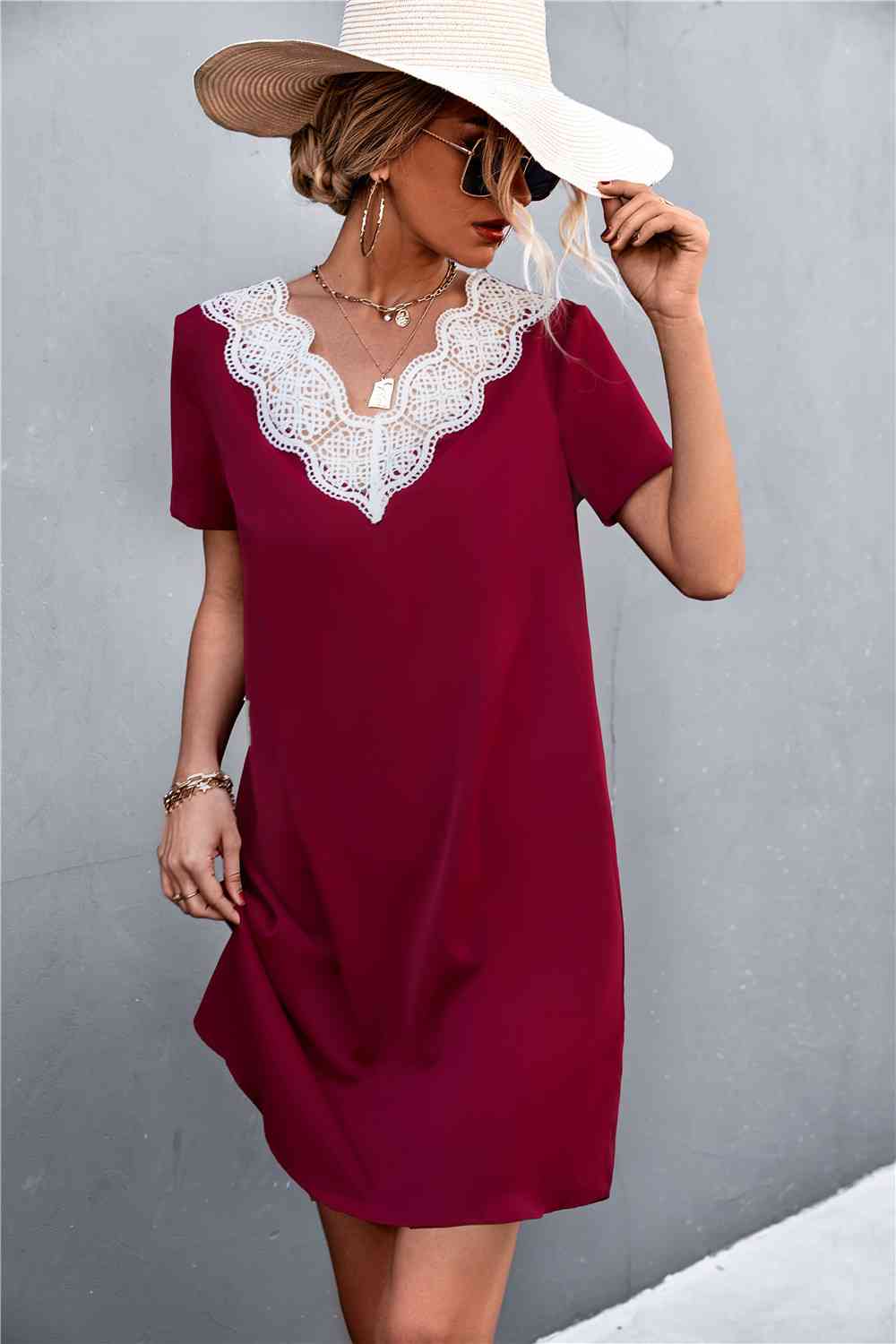 Spliced Lace Contrast Short Sleeve Dress - TRENDMELO