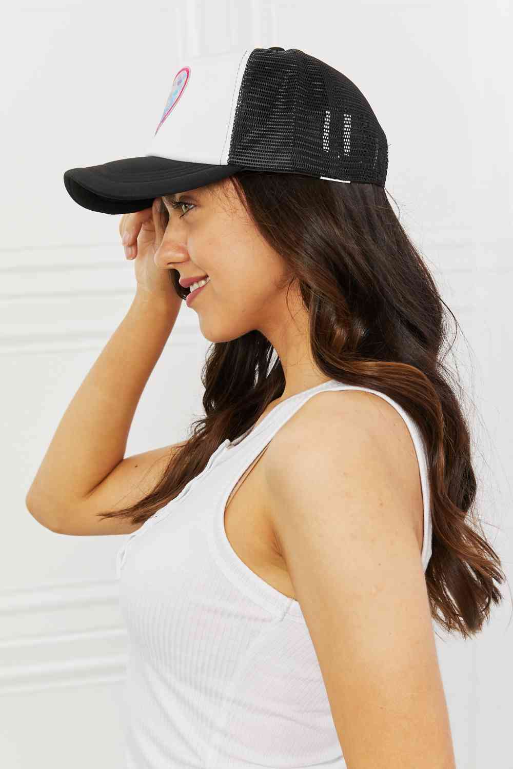 Fame Falling For You Trucker Hat in Black - TRENDMELO