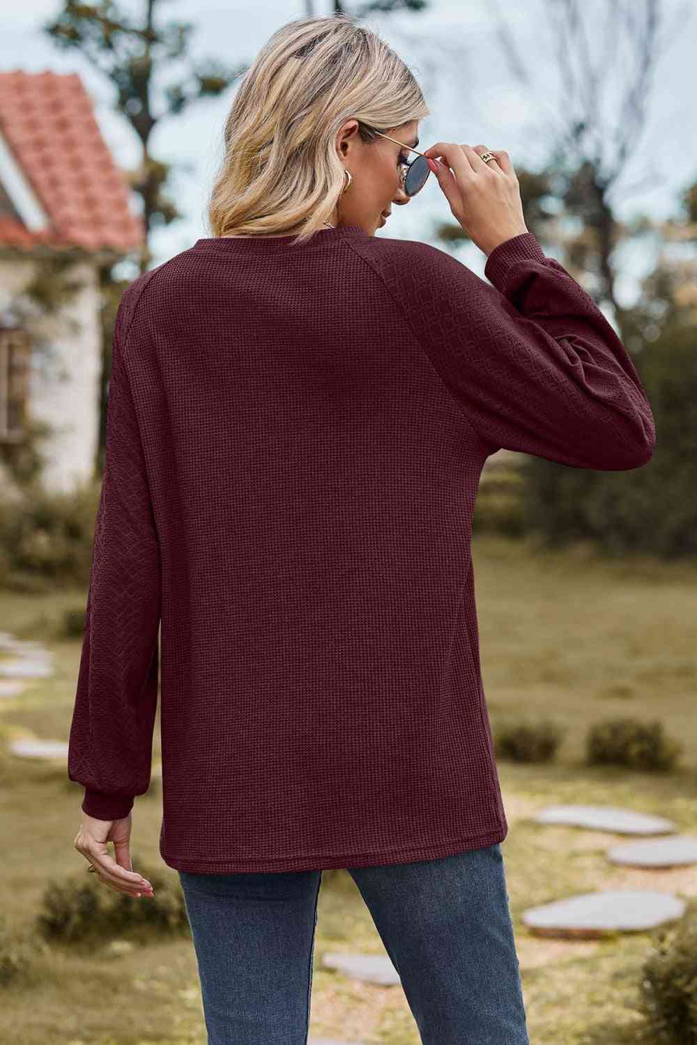 Round Neck Raglan Sleeve Sweatshirt - TRENDMELO