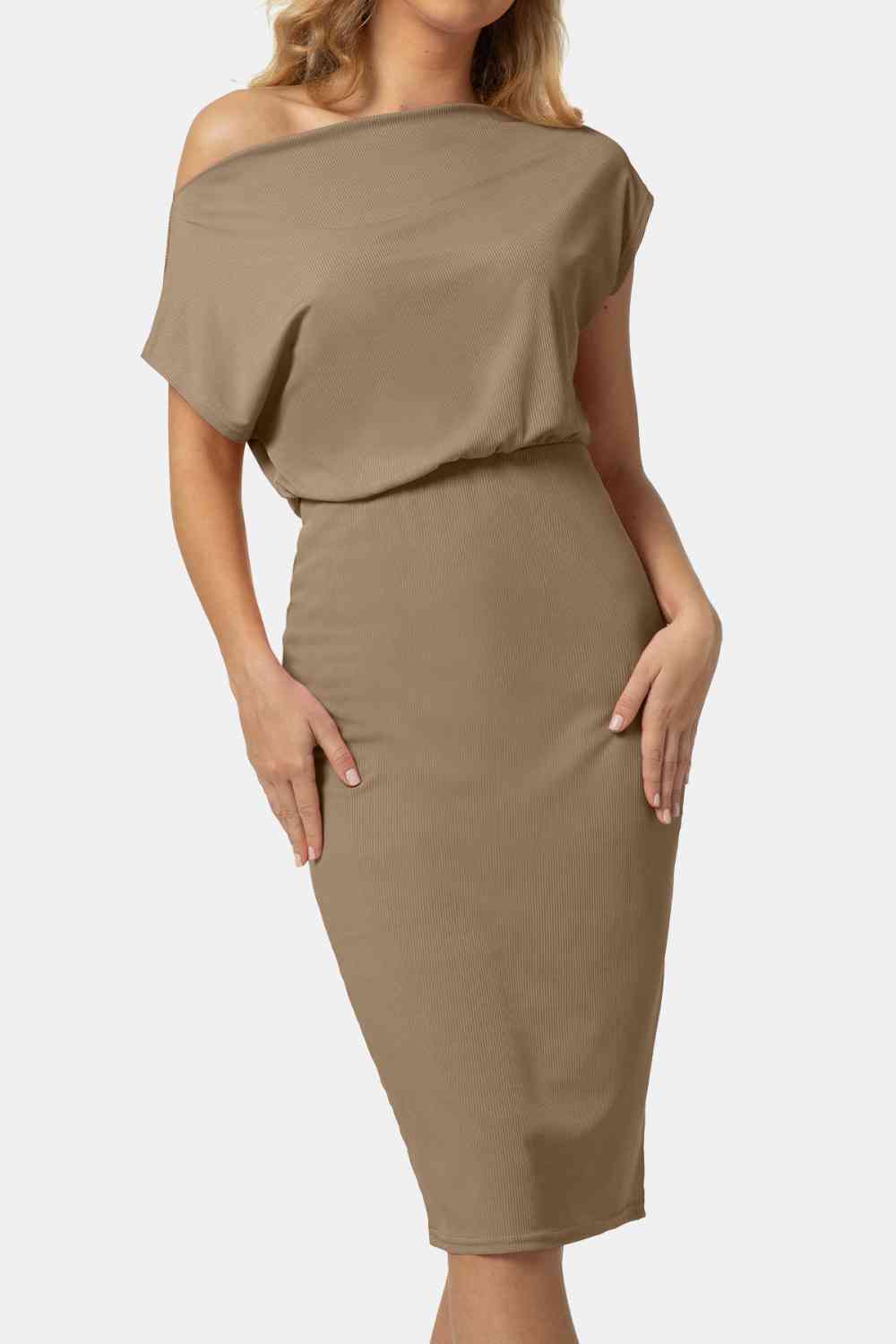 Boat Neck Short Sleeve Knee-Length Dress - TRENDMELO