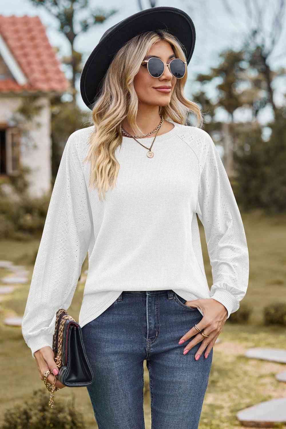 Round Neck Raglan Sleeve Sweatshirt - TRENDMELO