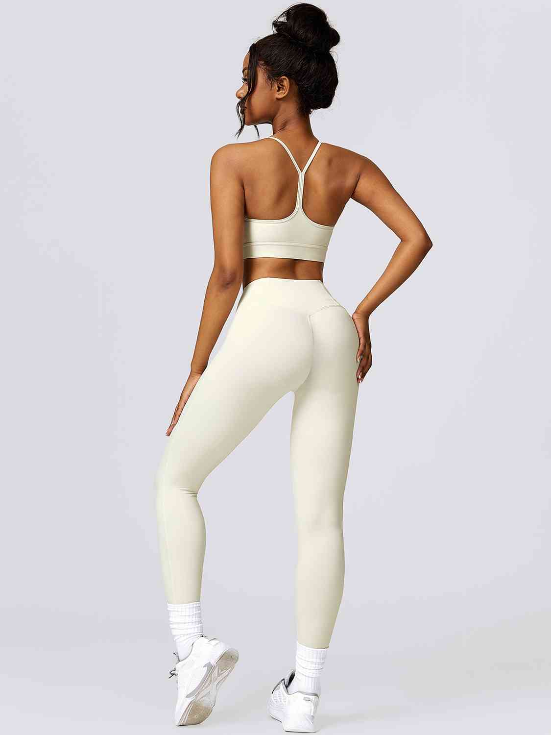 Sport Bra and Leggings Set - TRENDMELO