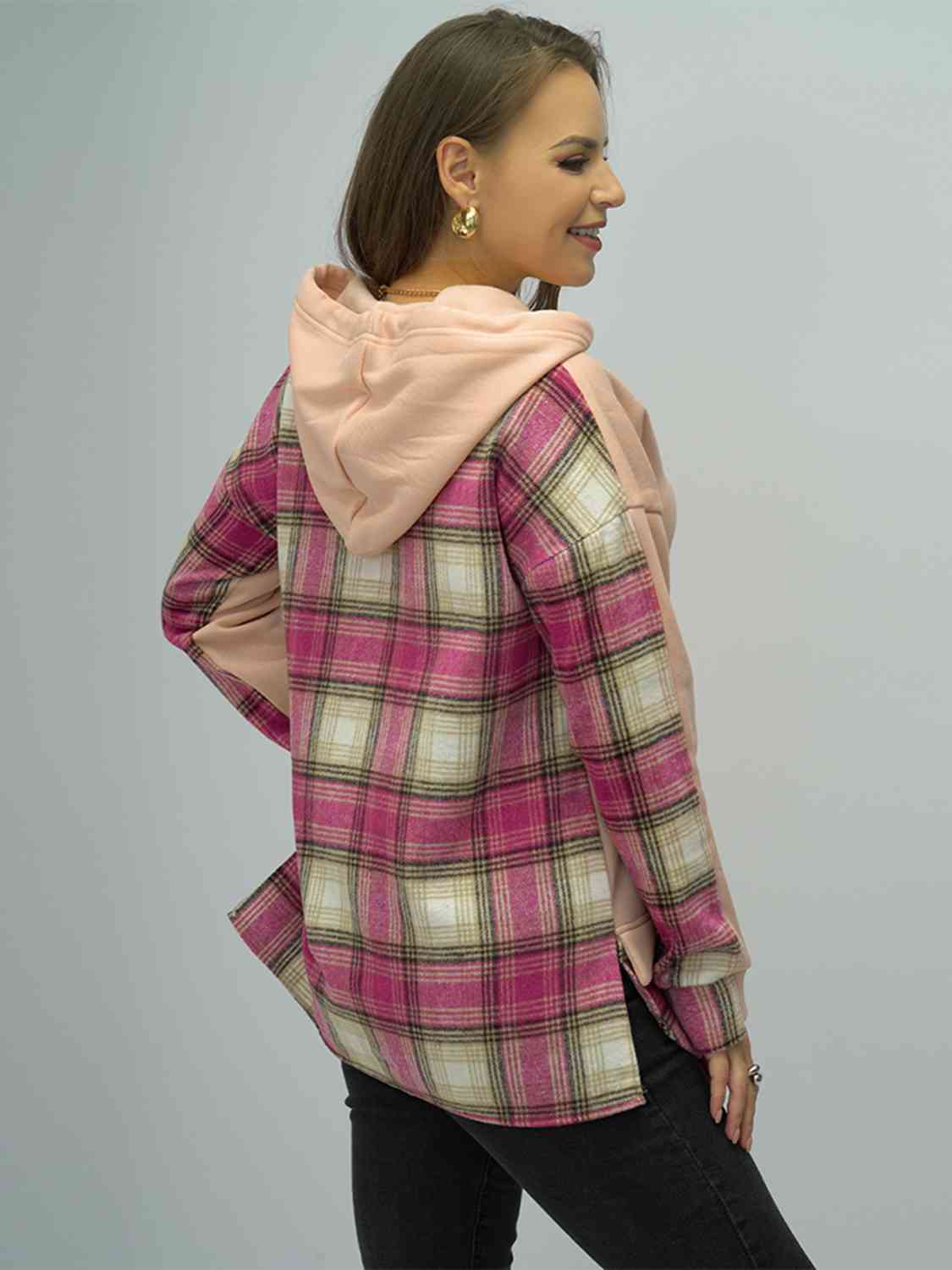 Plaid Drawstring Drop Shoulder Slit Hoodie - TRENDMELO