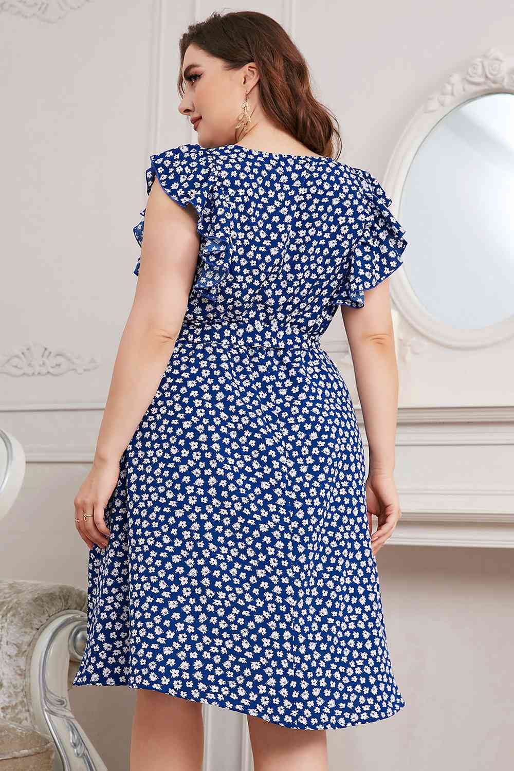 Plus Size Round Neck Tie Waist Dress - TRENDMELO